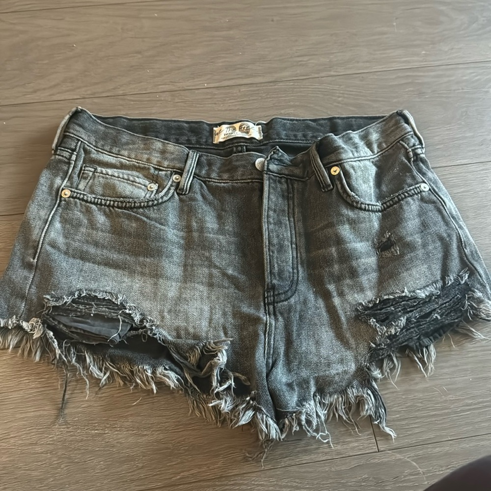 We rhe free Free people denim shorts